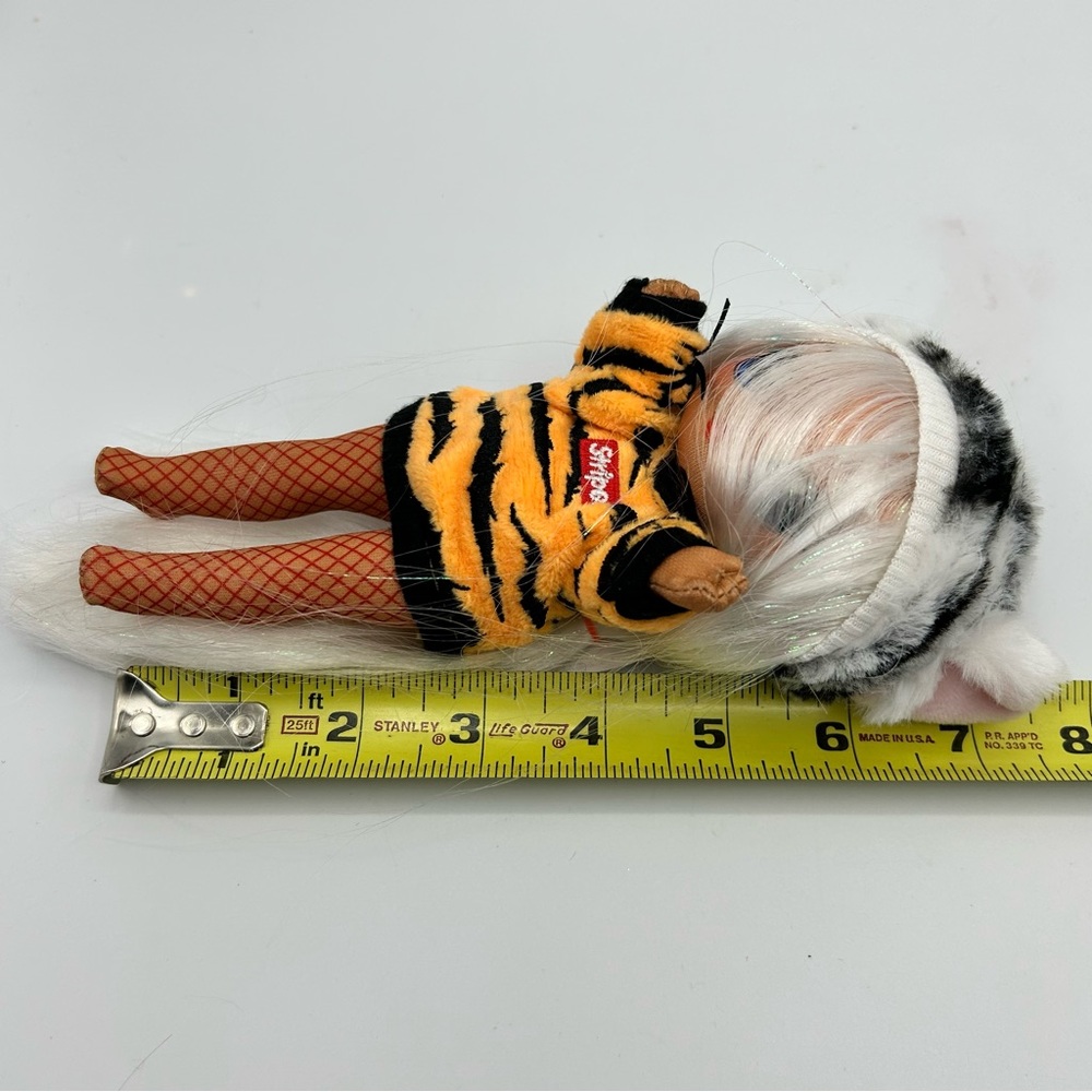 Na Na Na Surprise Lot of 2 Dolls Series 2 Tuesday Meow & Series 4 Bianca - Picture 5 of 16